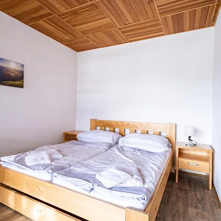 Trhovky Hotel Orlík