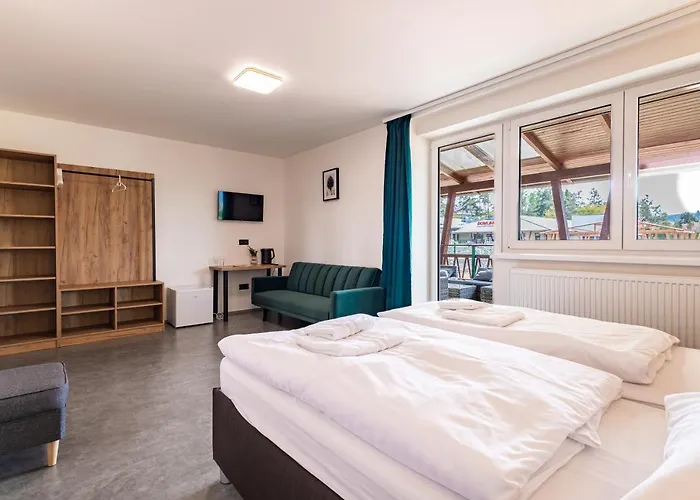 Trhovky Hotell
